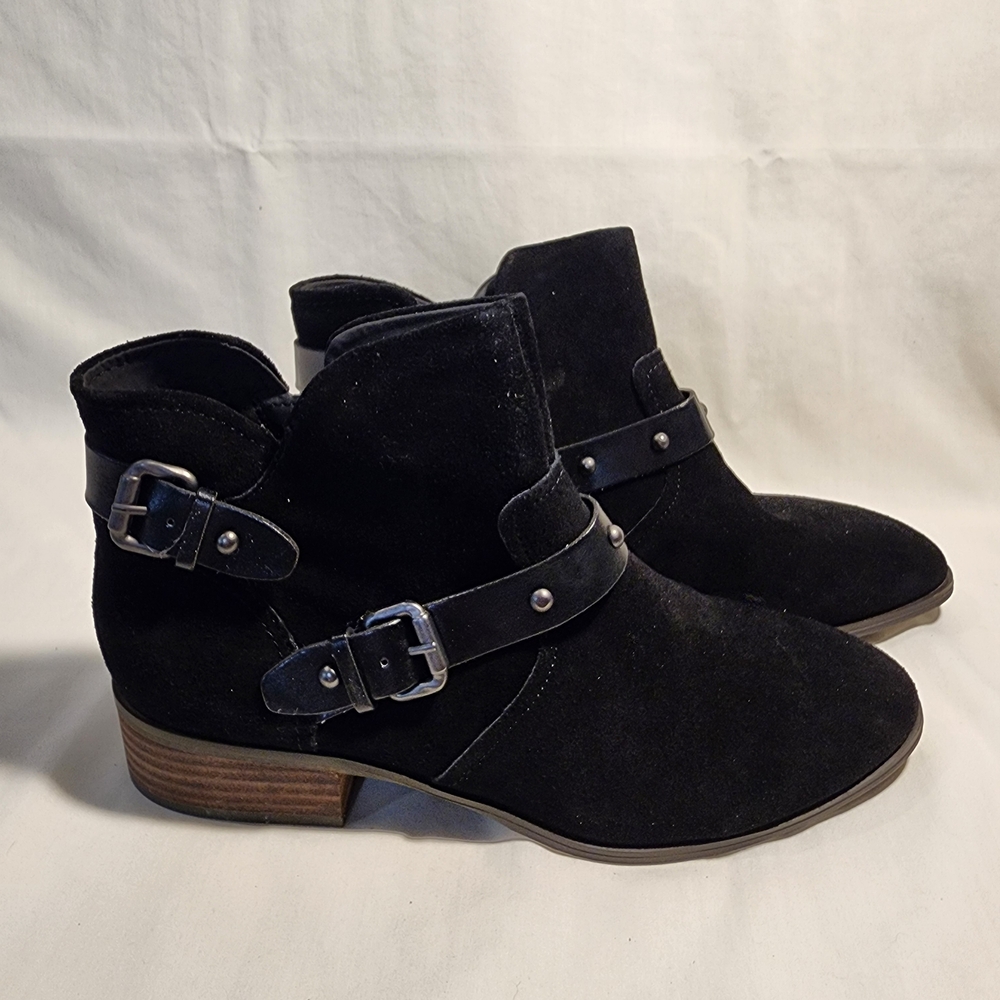Crown Vintage Black Ankle Booties with Buckle Straps